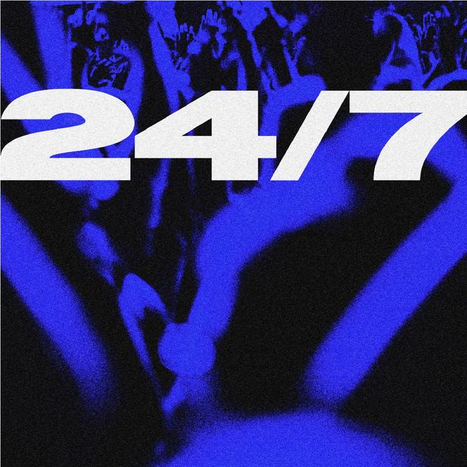 24/7