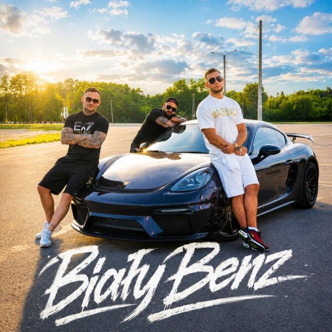Biały Benz